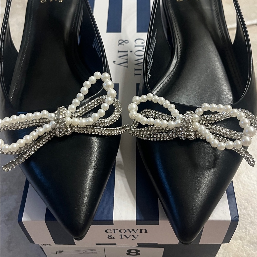 Crown & Ivy™ Peyton Flats in Black - Picture 13 of 16